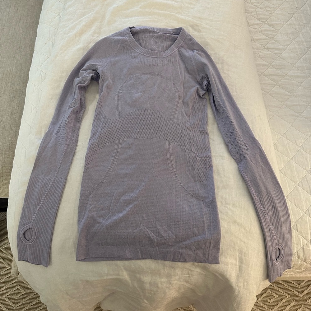 Lululemon Swiftly Long Sleeve Lavender top SIZE 2